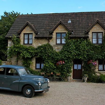 Fosse Farmhouse Holiday Cottages Chippenham  Exteriér fotografie