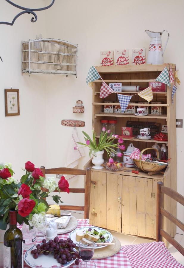 Fosse Farmhouse Holiday Cottages Chippenham  Exteriér fotografie