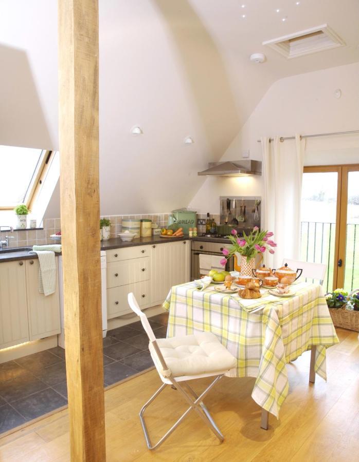 Fosse Farmhouse Holiday Cottages Chippenham  Exteriér fotografie