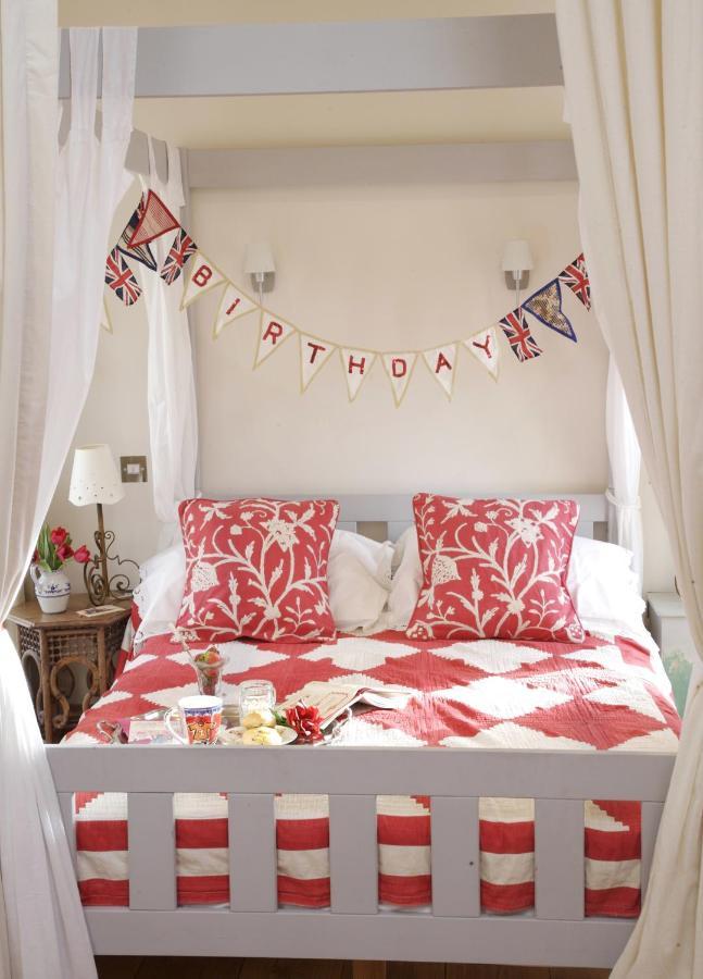 Fosse Farmhouse Holiday Cottages Chippenham  Exteriér fotografie